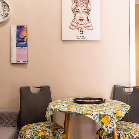 La Casa Di Adina Vakantiehuis *